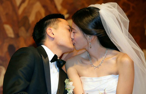  p>金玟(      ),1973年6月8日出生于韩国 a target="_blank" href="