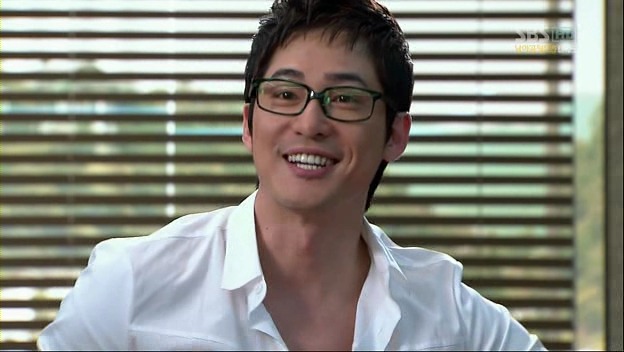 《咖啡屋》是韩国sbs电视台于2010年5月17日在月火档播出的电视剧,由 