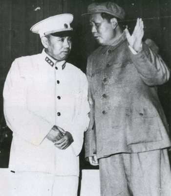  p>1955年,中华人民共和国首次授予军衔,至1965年共授予大将10人,上将