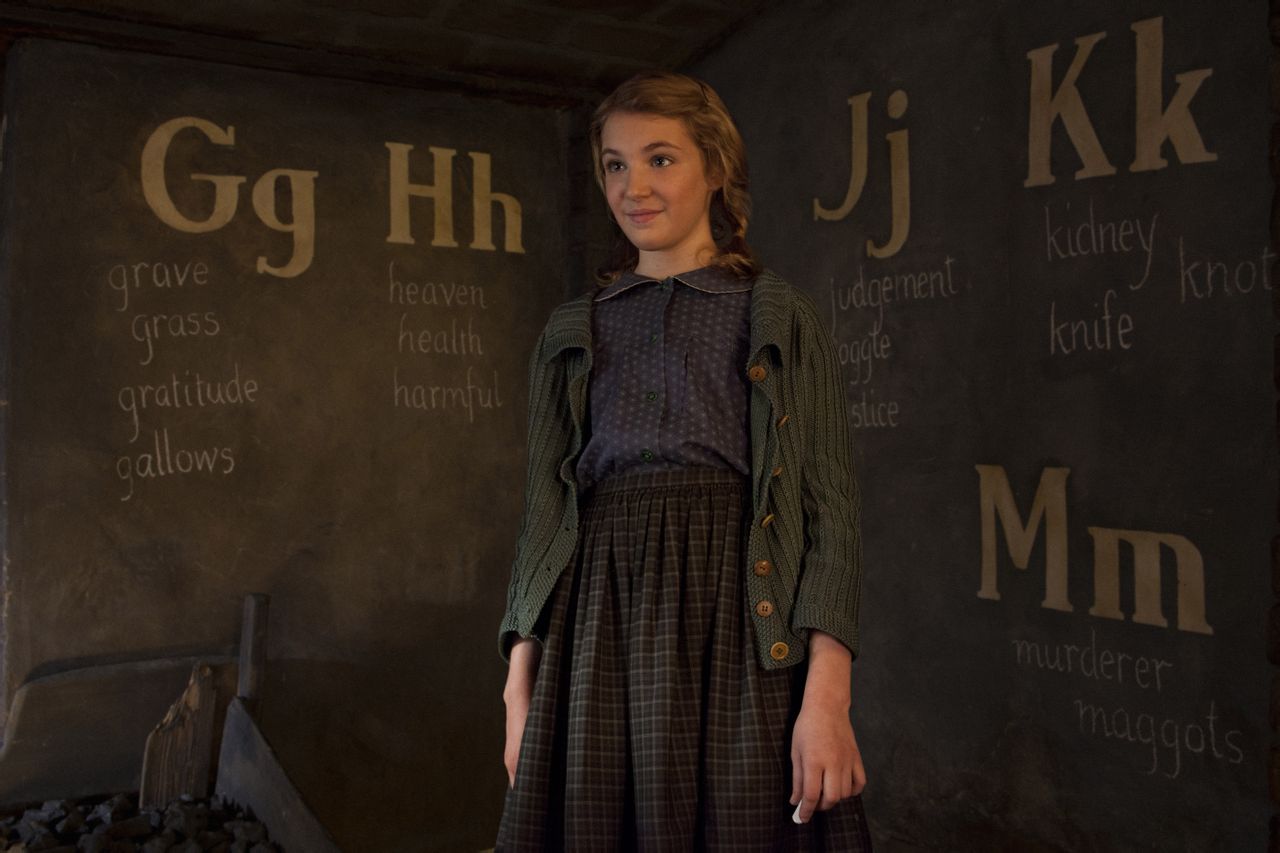 a> ,  a href="#" data-lemmaid="2401500">艾米丽·沃森 /a>,索菲·