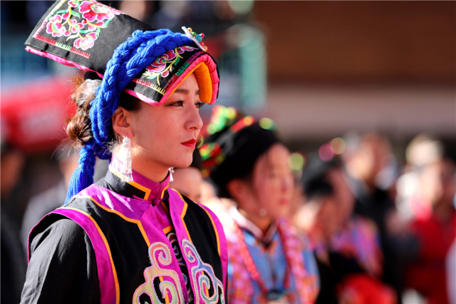 别样的年文化：传承数千年的“羌年”，如今为何少有人过了？_百科TA说