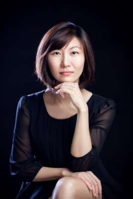 李莹