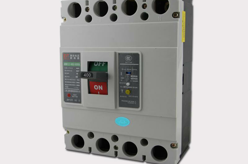  p>低压断路器(曾称 a href="#" data-lemmaid="3967423">自动开关 /a