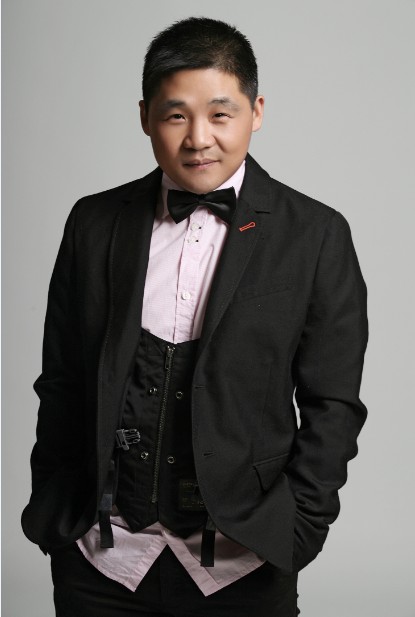  p>来喜,原名许玉军,出生于山东省临沂市费县,中国大陆男演员,空政