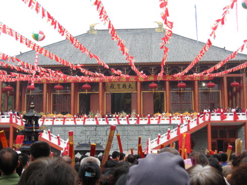  p data-id="gnwofgngn1">善缘寺(圣水寺,宝泉山)坐落于抚顺市高湾