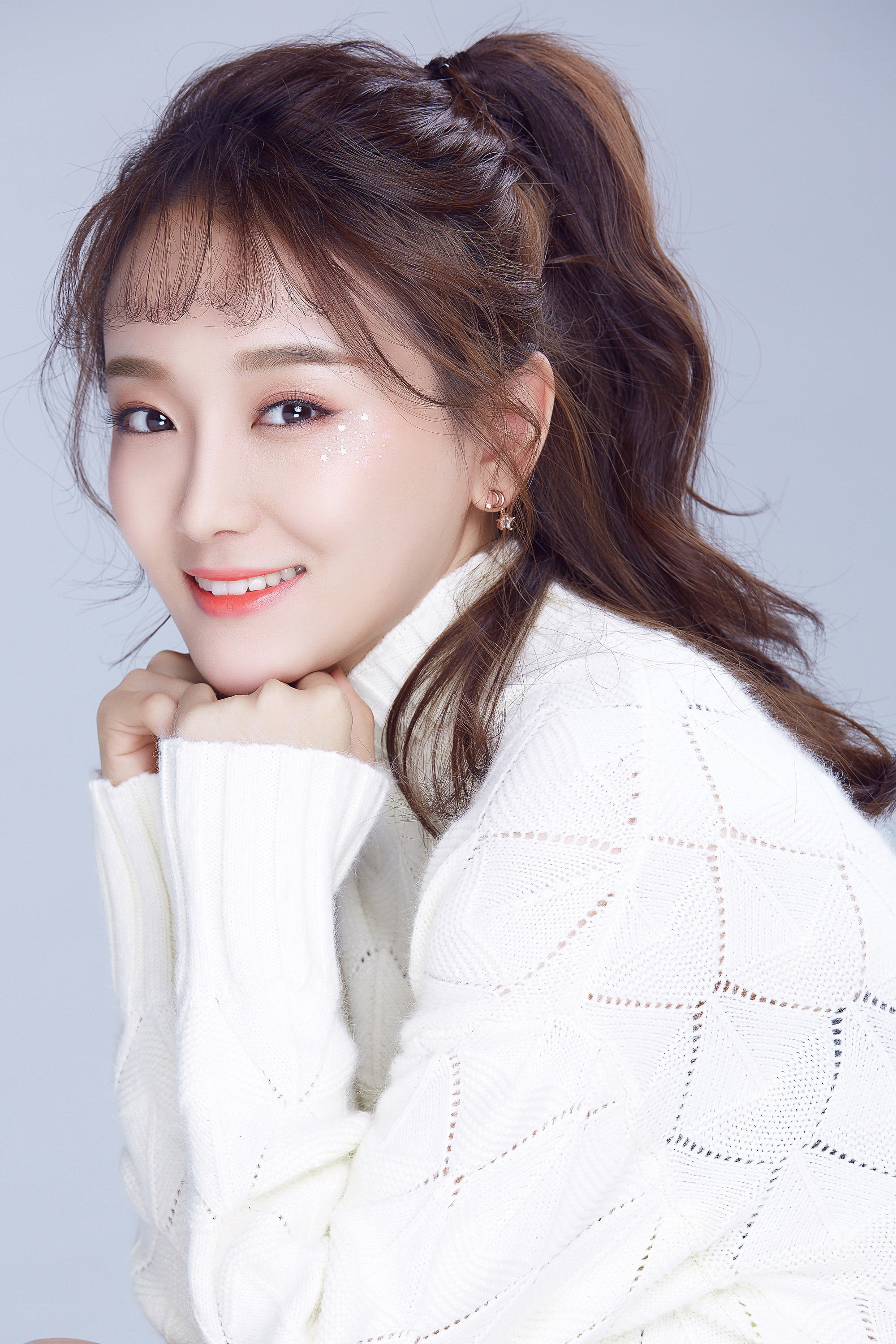 data-lemmaid="121838">辽宁 /a>盘锦,中国内地女演员