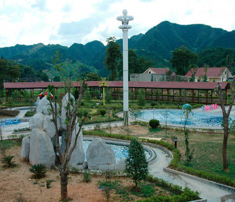 这里是著名的"新潇湘八景"之一"邵阳市魏源故居风景区"的中心地区