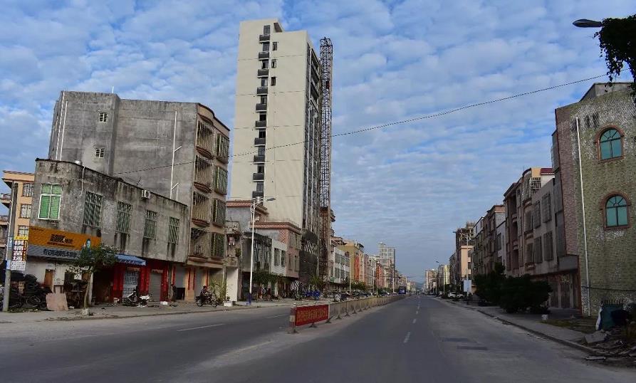  p>观珠镇位于广东省 a href="#" data-lemmaid="13780935">茂名市