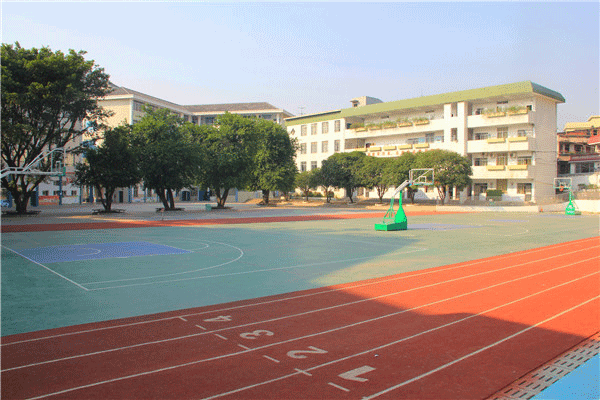 桂林市平山小学