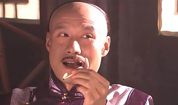 <p>《大宅门》中饰演三爷白颖宇