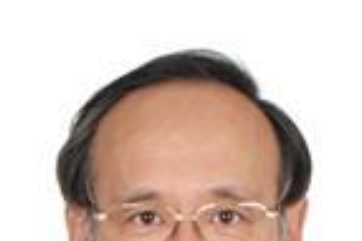  p>何建平,1953年出生于北京市,1969年12月参加工作,中共党员,大学