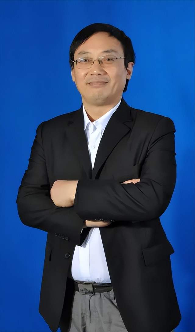 汤家凤