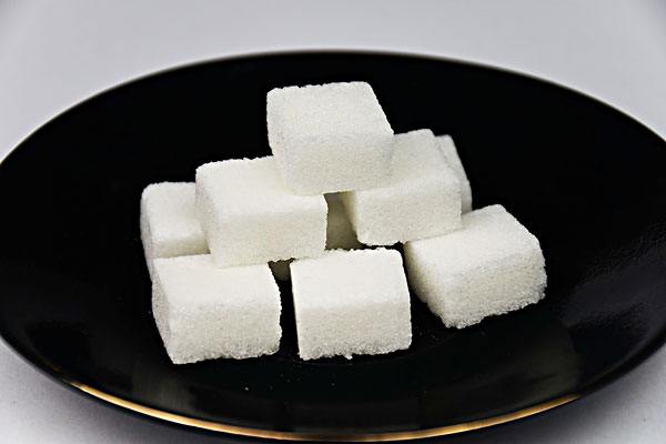  p>方块糖是将糖压成方形,通常用于热饮料(如 a href="#" data-lemma