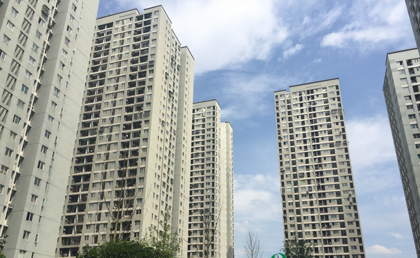 康居西城五组团