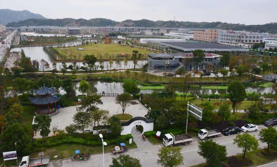  p data-id="gnwzea7sv7">龙溪镇,隶属于浙江省台州市玉环市,地处 a