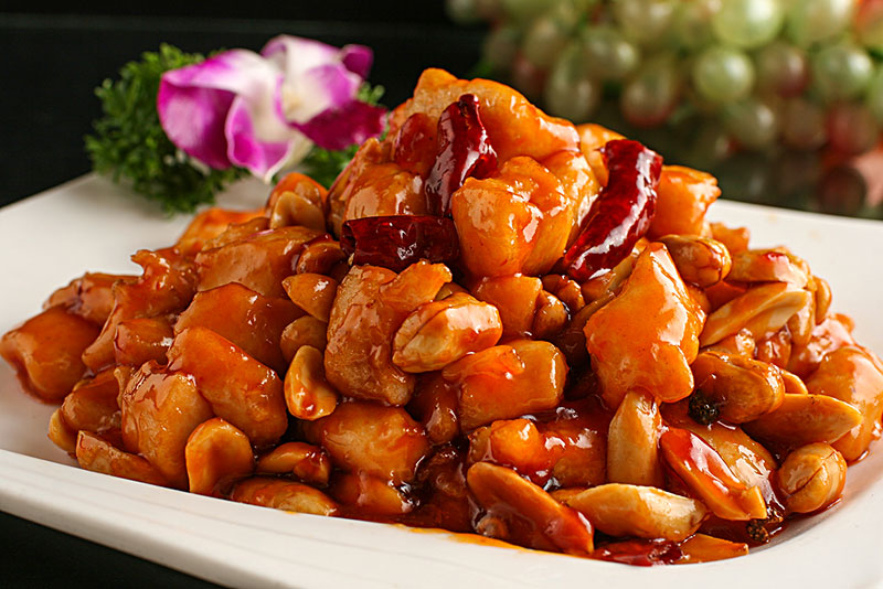  p>宫保鸡丁(kung pao chicken),是一道闻名中外的特色传统名菜,在 a
