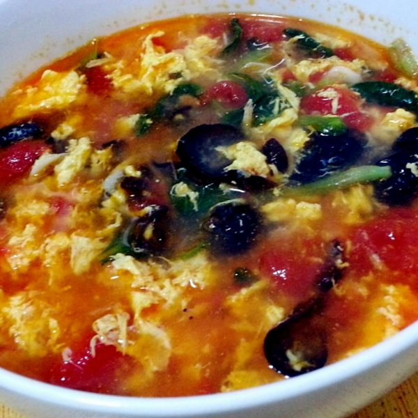 番茄鸡蛋紫菜汤