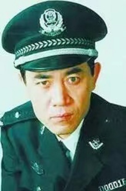 data-lemmaid="6788052">公安局长 /a>》中的角色,该角色由内地男演员