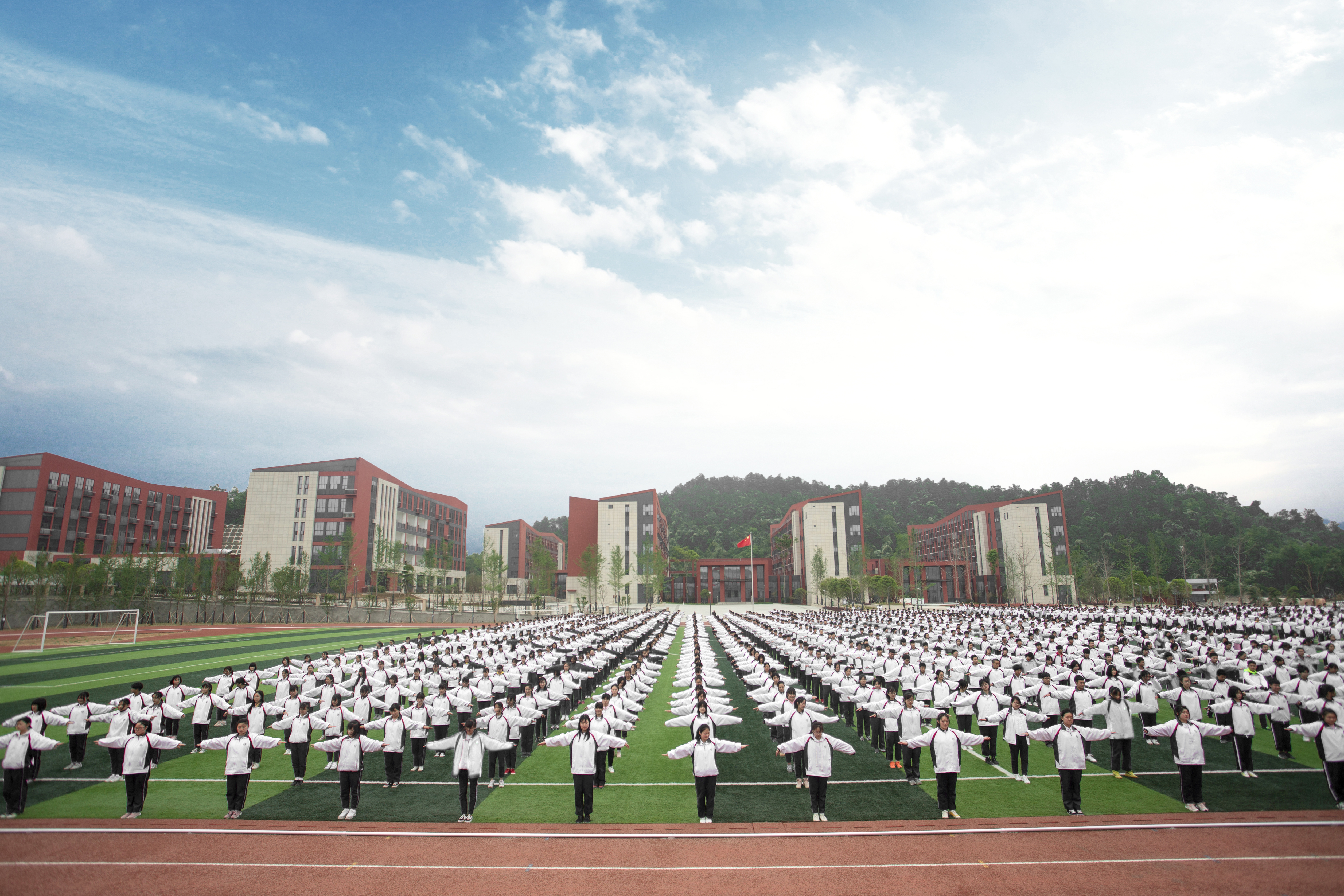 十堰市柳林中学