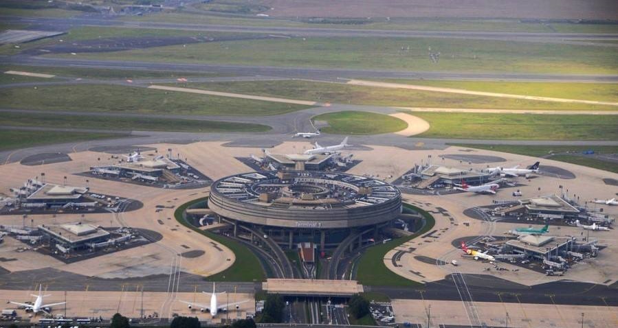 巴黎戴高乐国际机场