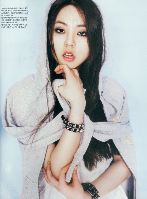  p>安昭熙 i>(         ,ahn so hee) /i>,1992年6月27日出生于韩国 a