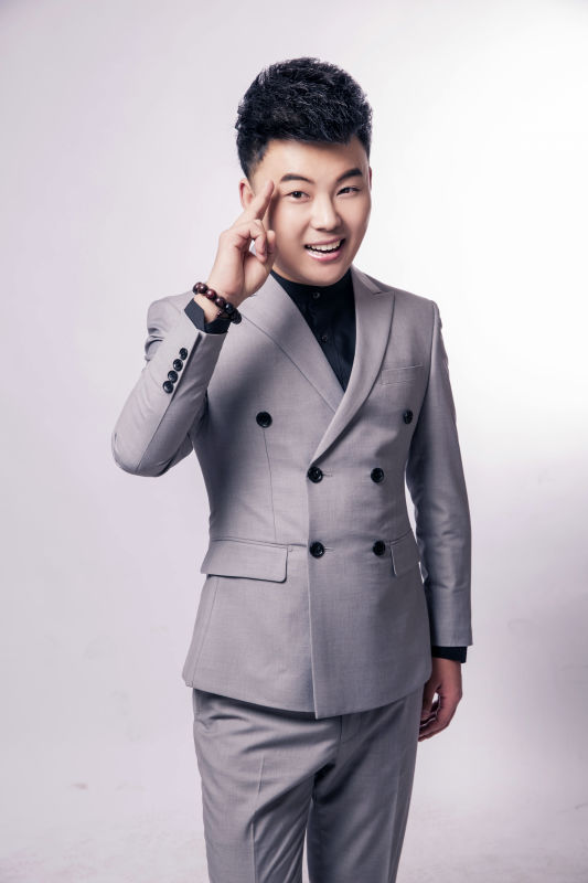  p>火勒,华语男歌手,1988年4月13日出生于 a target="_blank" href="