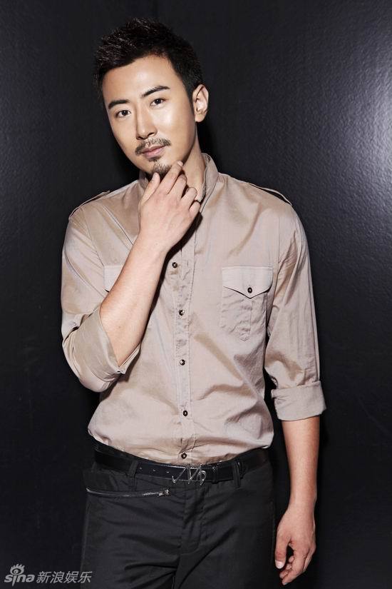 21y">高梓淇,1981年4月30日出生于山西省太原市迎泽区,中国内地男演员