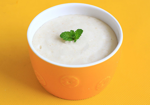  p>山药奶肉糊是一道以山药,牛奶,瘦猪肉等为主要食材制作的药膳. /p>