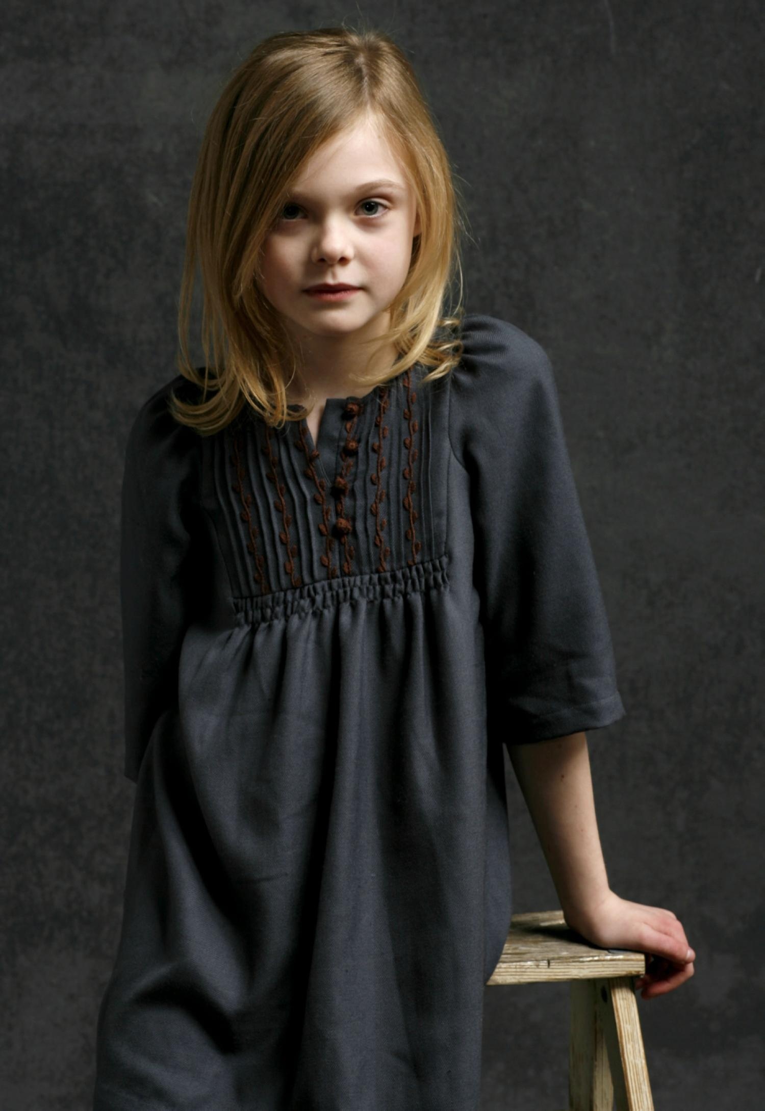  p>艾丽·范宁 (elle fanning),1998年4月9日出生于美国佐治亚州科