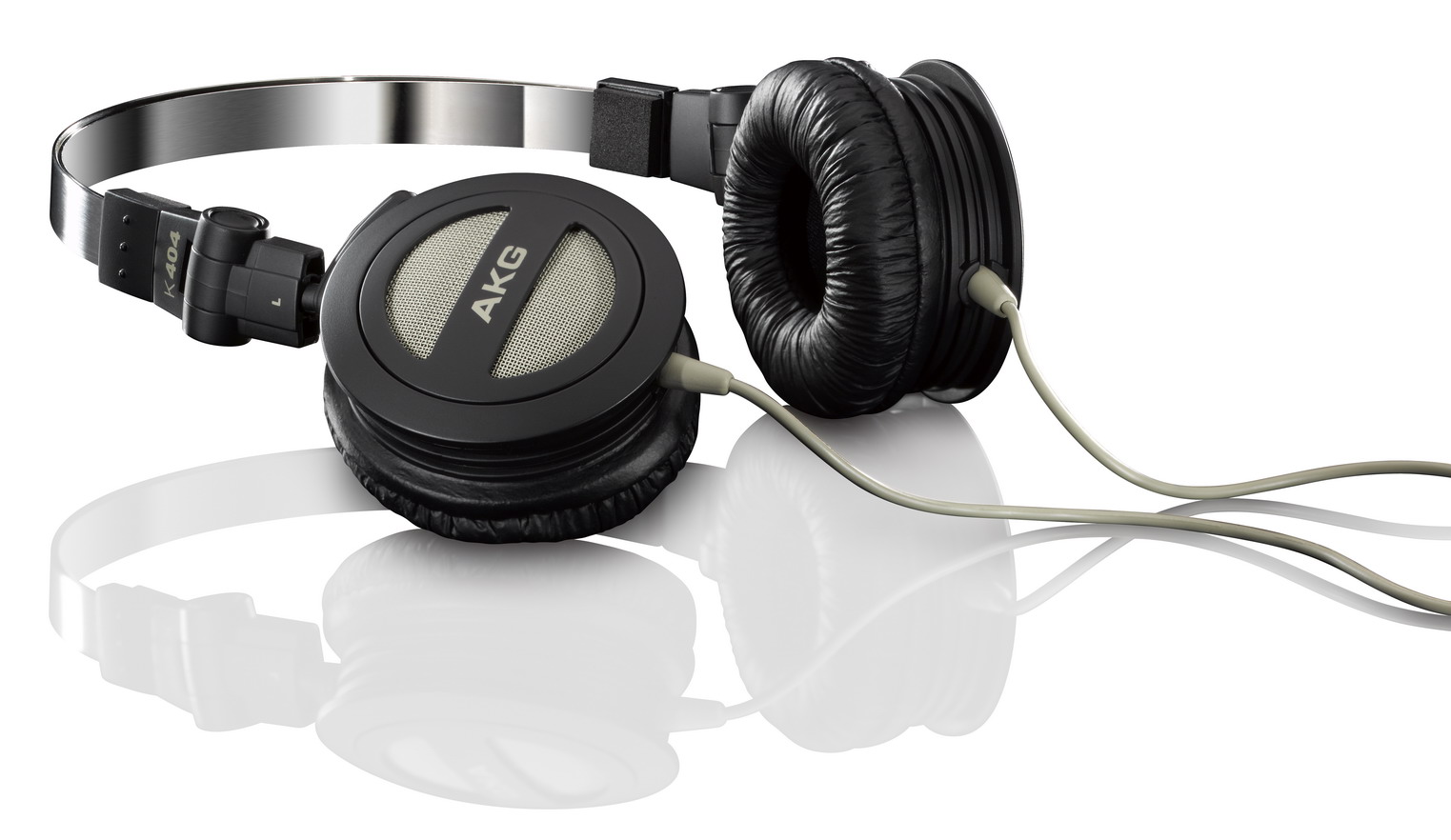  p>耳机(earphones; headphones; head-sets; earpieces)是一对 a