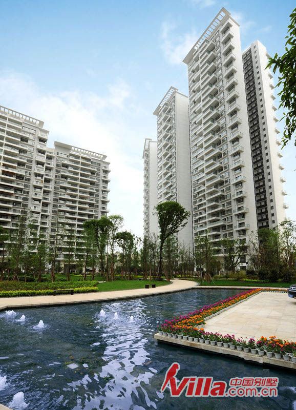 占据成都最繁华的商业地带,具备cdb核心区,城市干道和住宅社区三种