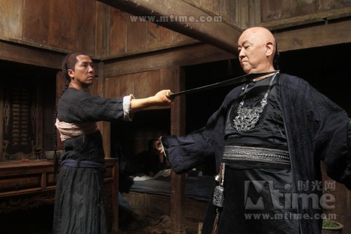  p data-id="gnbxjol360">唐龙,男,电影《 a target="_blank" href="