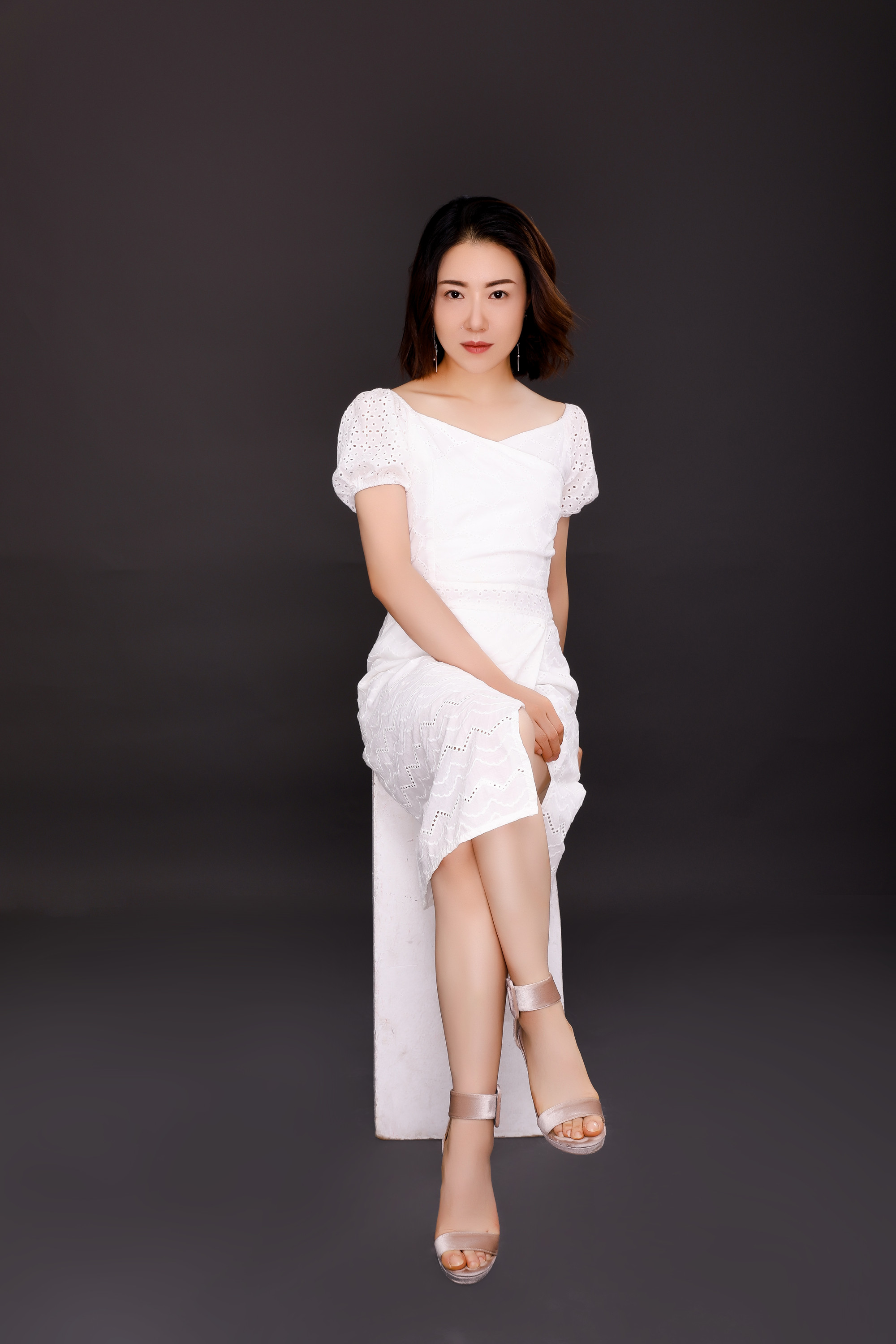 "gnsowv0ime">花僮,1982年9月22日出生于云南省昆明市,中国内地女歌手