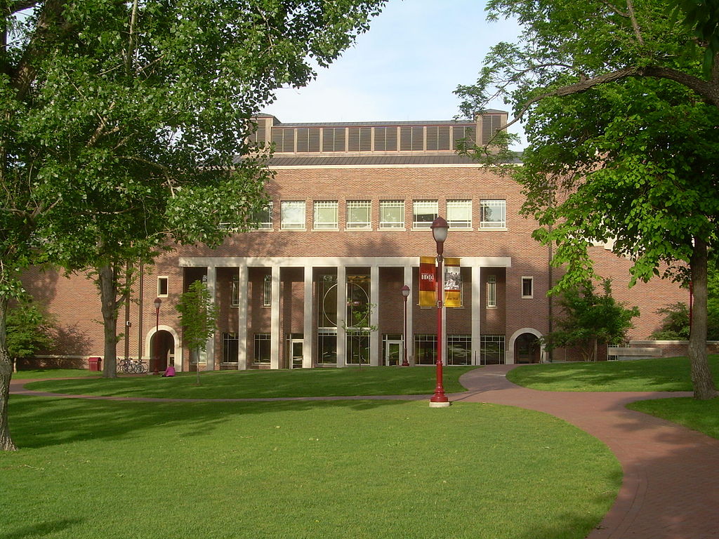 丹佛大学商学院