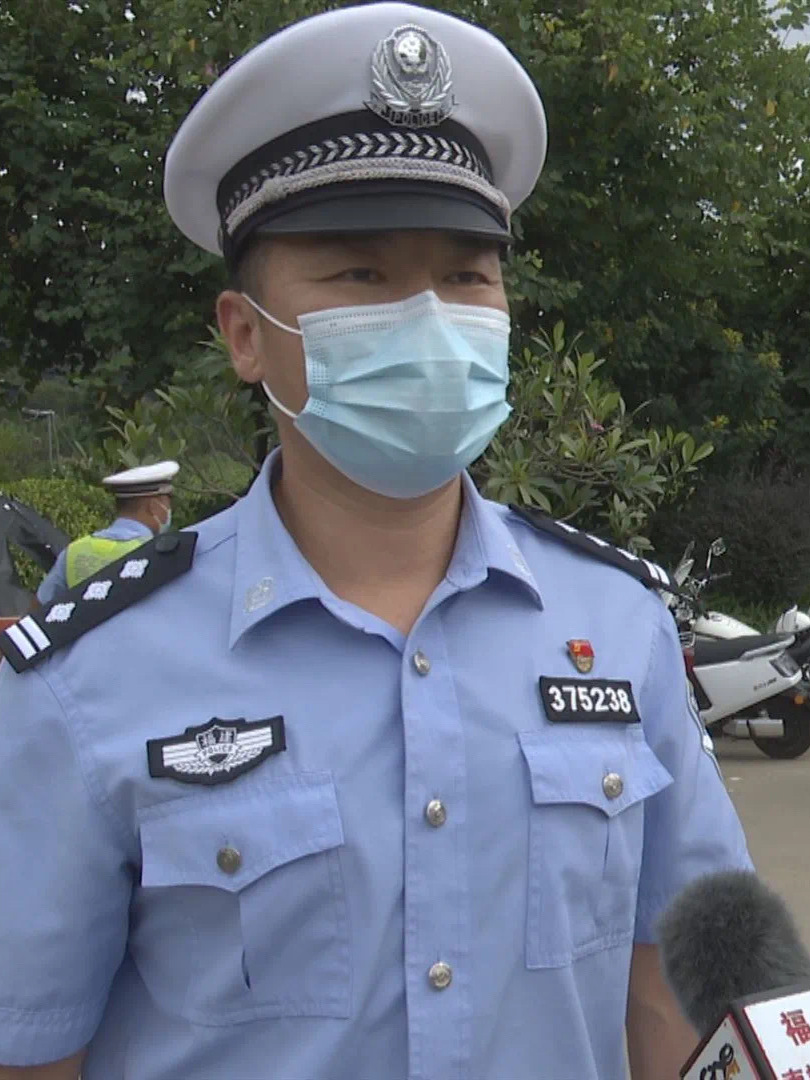  p data-id="tcwsqkay7rpj">曾森亮,现任漳州市南靖县公安局交警大队