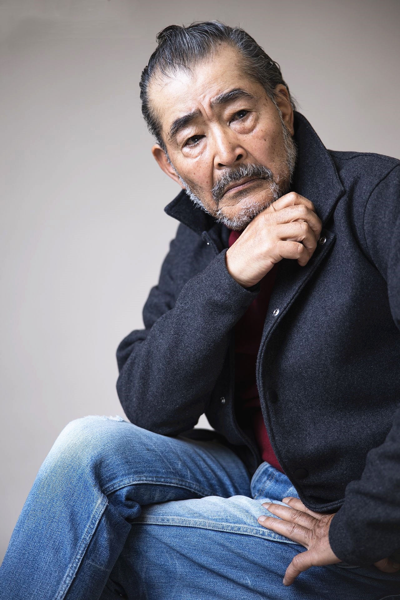 70年代前半部分,多扮演罪犯,保镖等反派角色. /p>