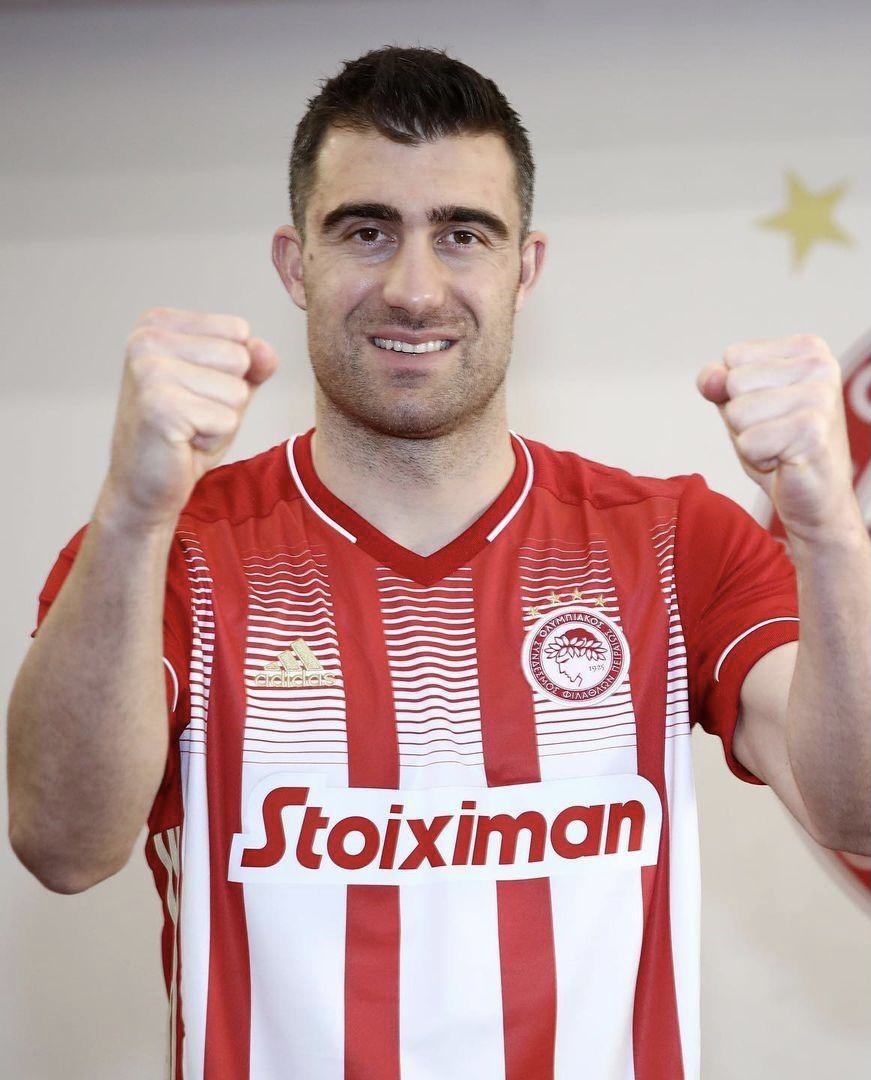  p>索克拉蒂斯·帕帕斯塔索普洛斯(sokratis papastathopoulos),1988