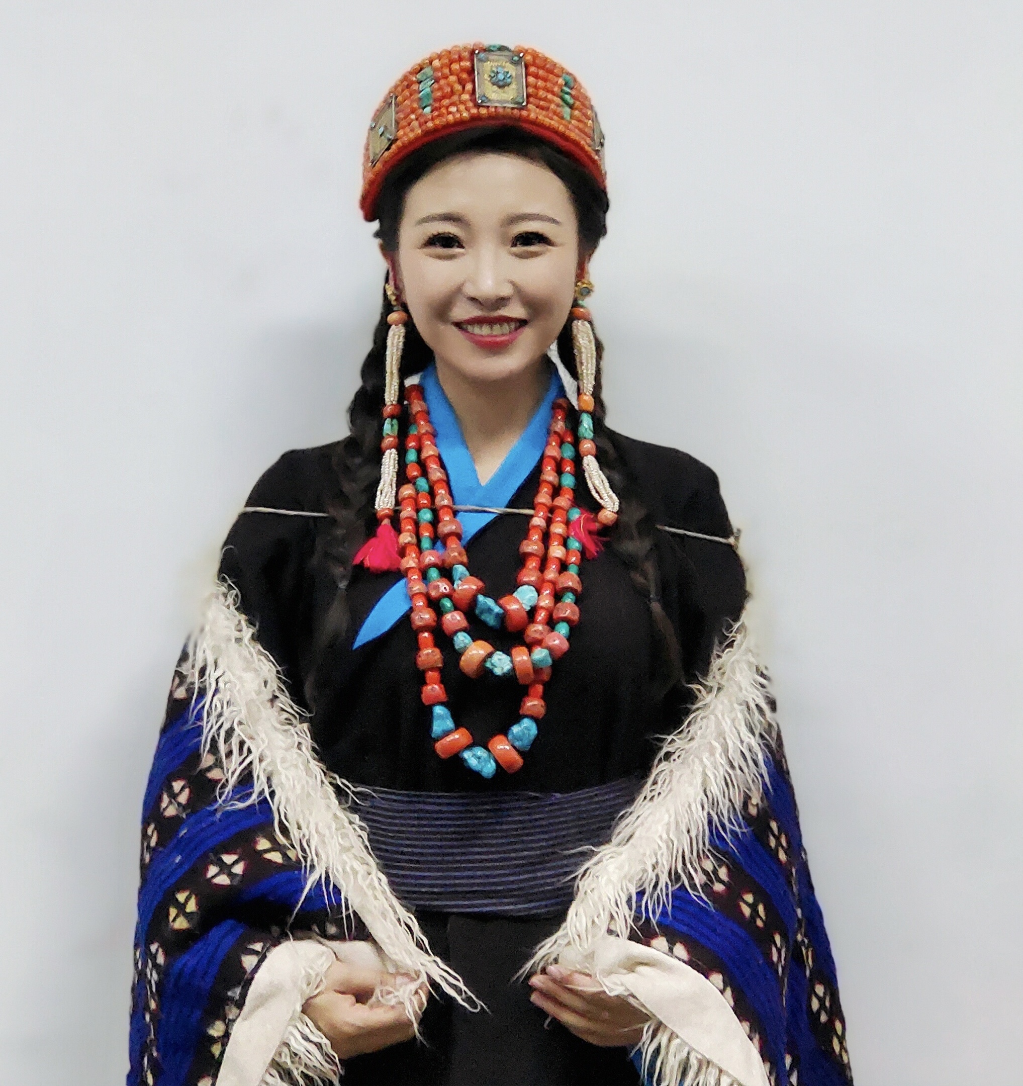  p data-id="twp9ft2ldmlf">益西卓玛,女,西藏广播电视台主持人. /p>