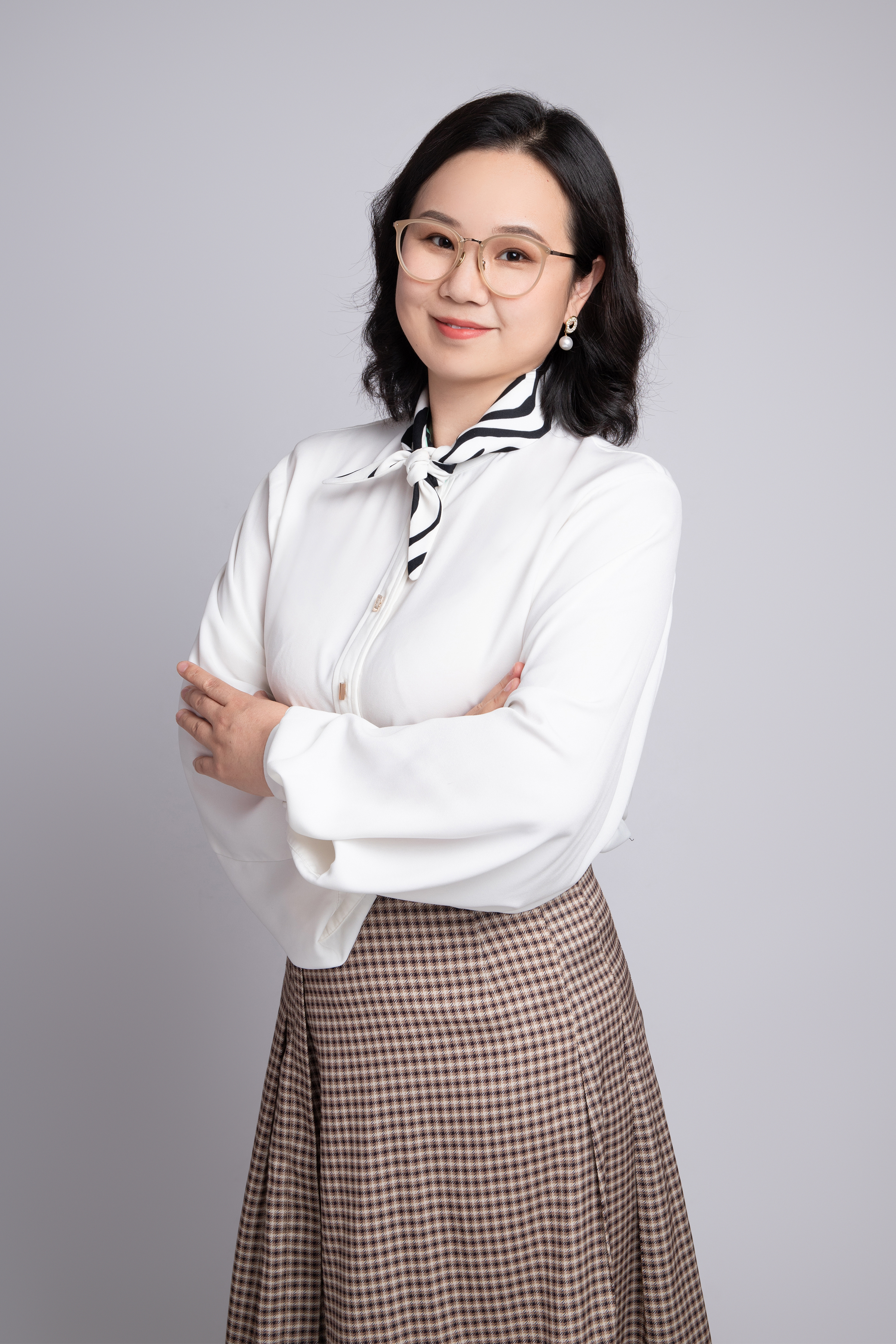 晏凌羊