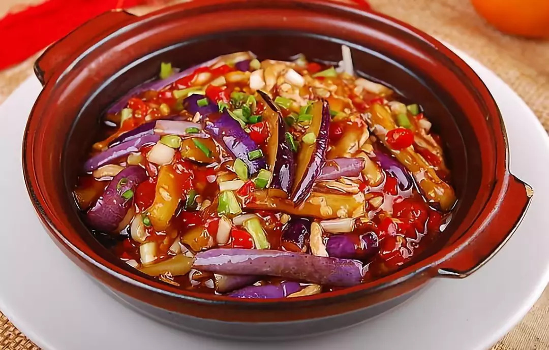 五彩鱼香茄子煲