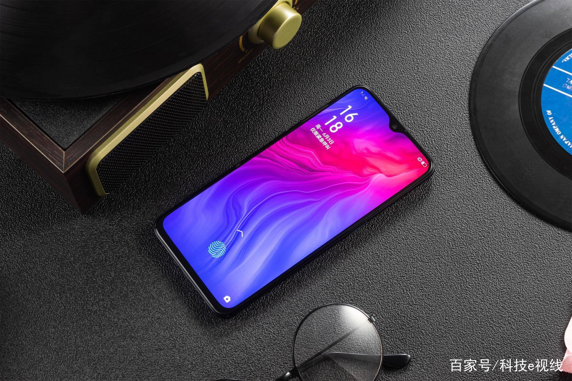 高颜值新机开售，OPPO Reno Z的这些设计细节你知道吗？_百科TA说
