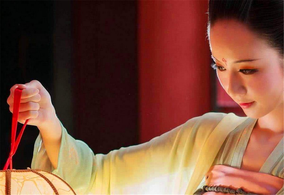 民间俗语：“下海系红绳，从良断青丝”，啥意思？道出女子的心酸_百科TA说