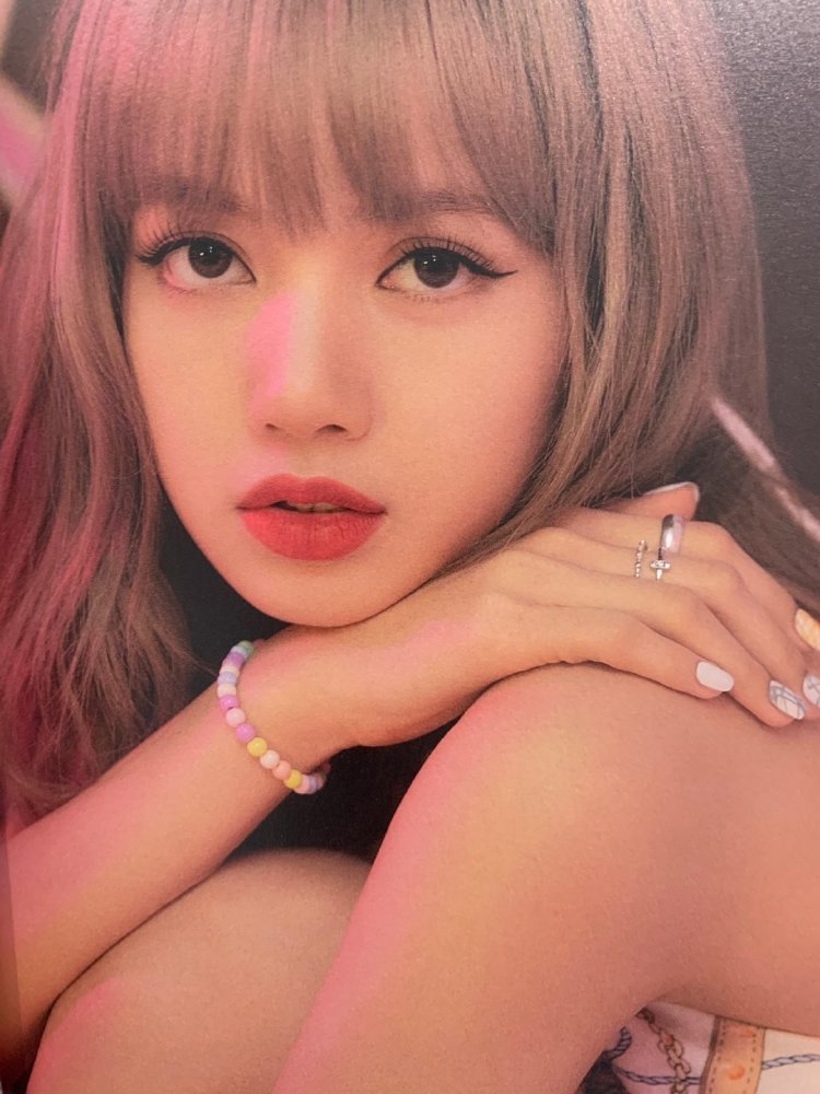 lisa lalisa manoban