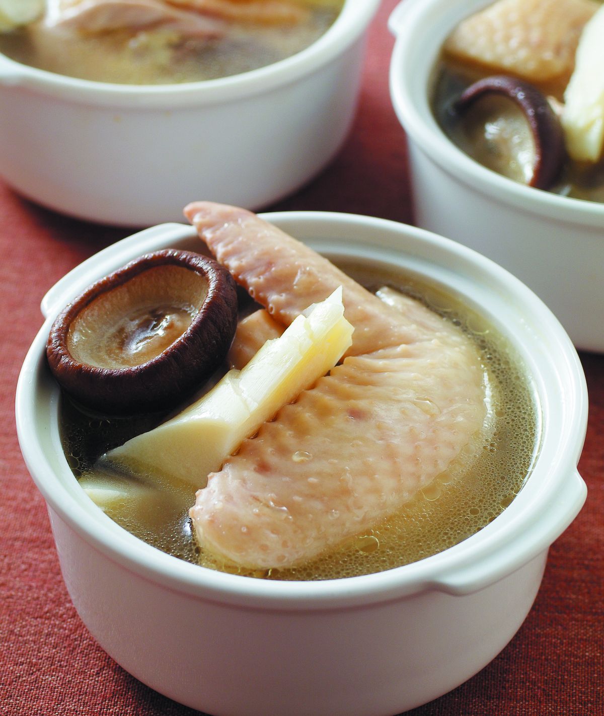 香菇竹笋炖鸡汤