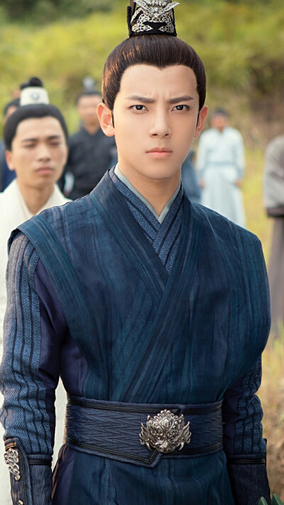  p>天雷一部之春花秋月角色,由吴俊余饰演. /p>