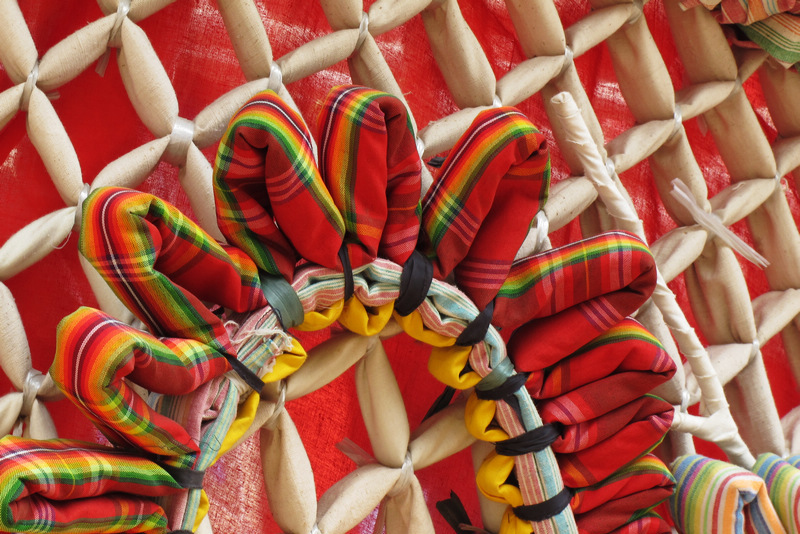 彩扎(彩布拧台)