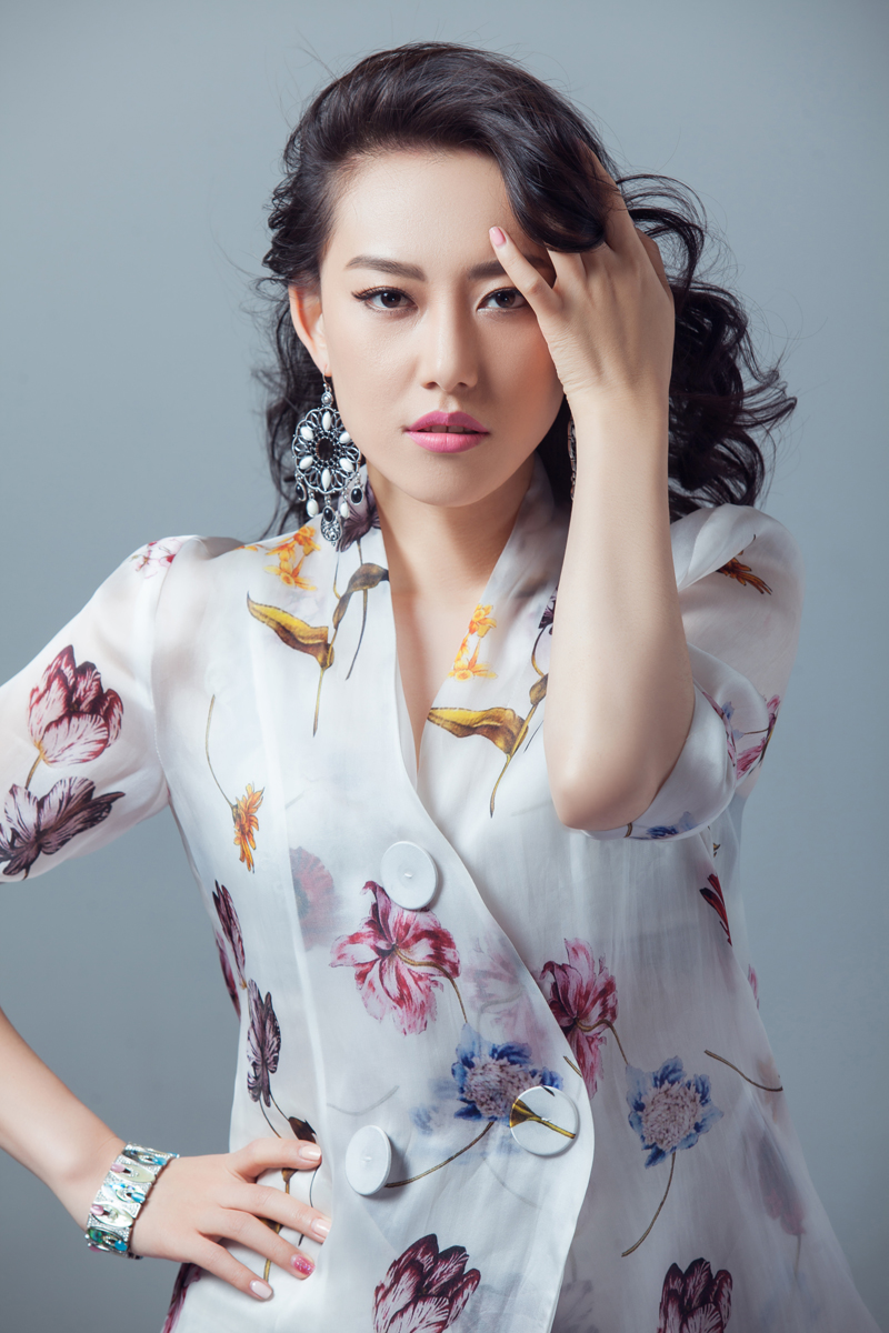  p data-id="gnwn7ly3jd">高晶,出生于 a ta