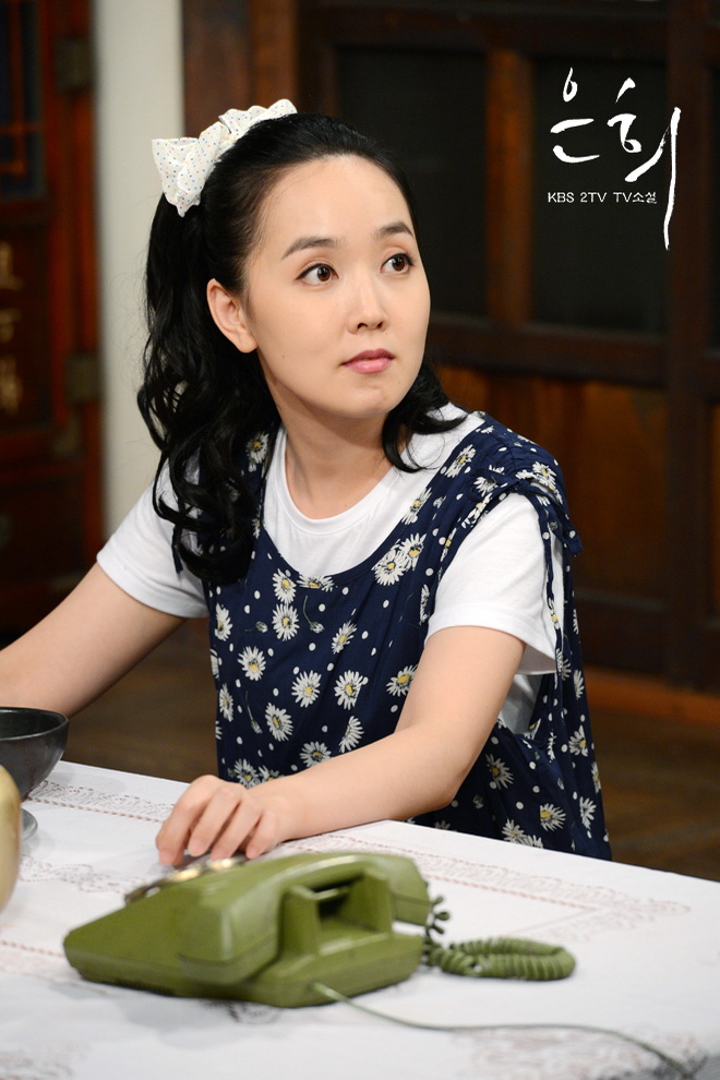  p>《恩熙》是韩国kbs2电视台于2013年06月24日起播出的日日剧,由韩哲