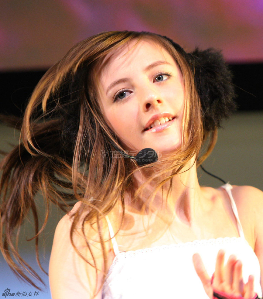  p>贝齐·库尔(英语:beckii cruel),本名瑞贝卡·弗兰特(rebecca