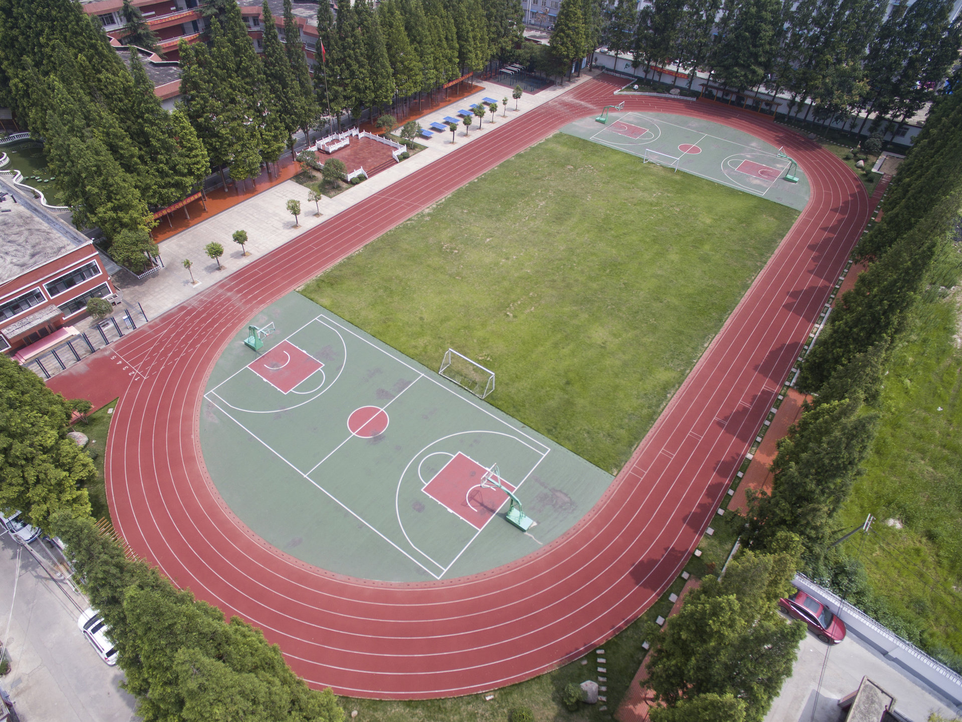 2014年,原信阳市第十一中学合并到浉河中学,成为浉河中学"五星校区"